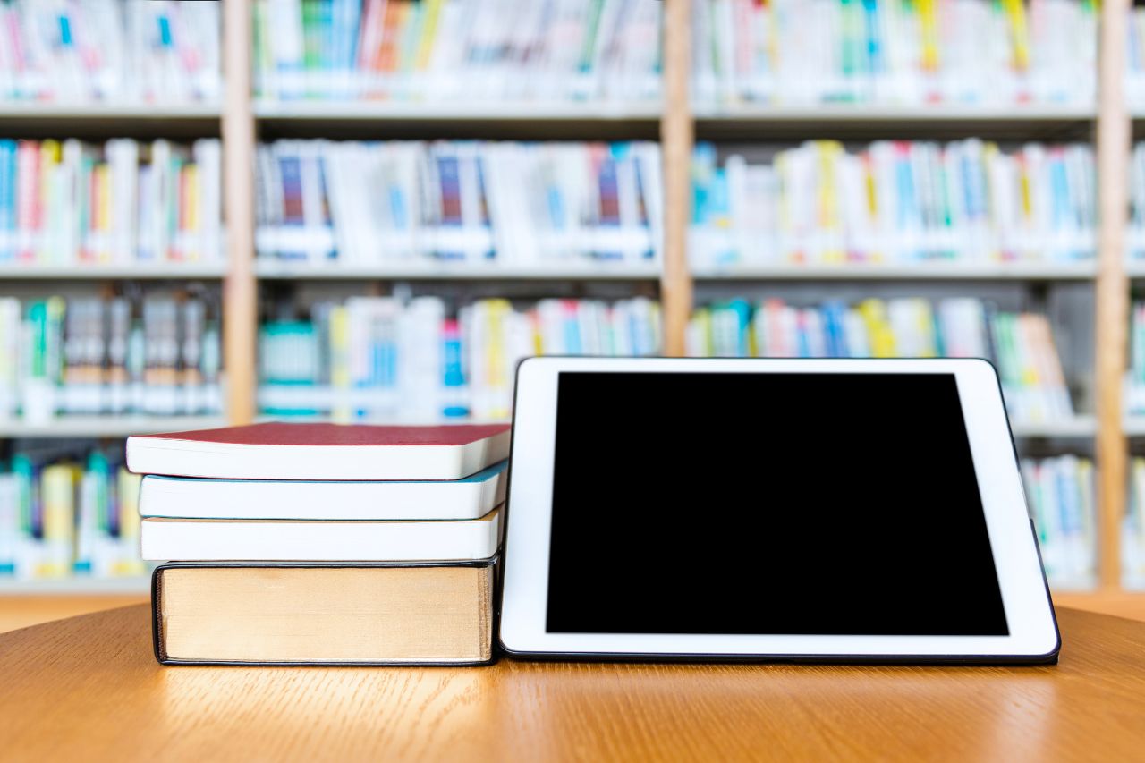 Jak znaleźć bezpieczne strony z ebookami i uniknąć pułapek?