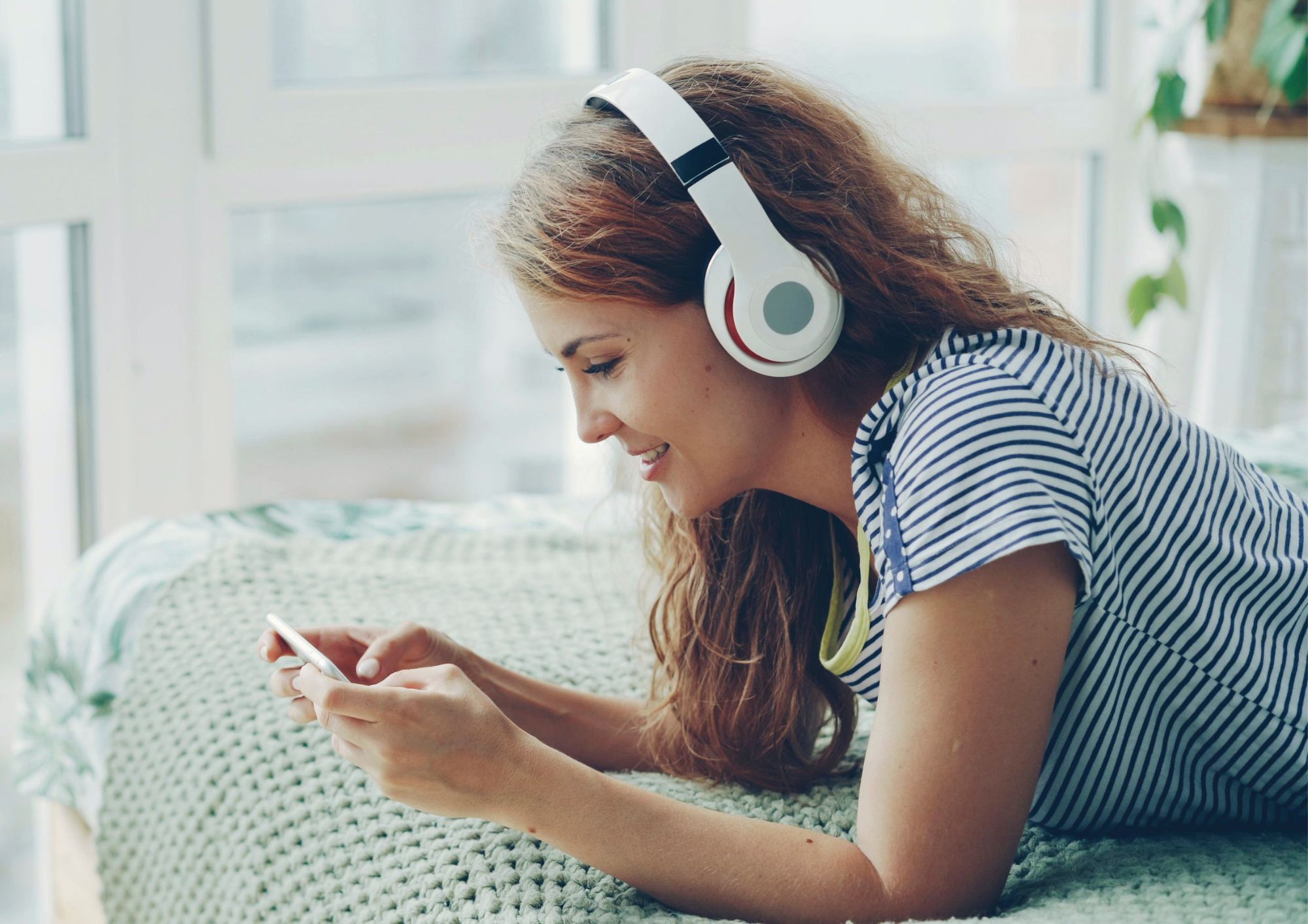 Słuchanie audiobooków – sposób na książki, gdy brakuje czasu na czytanie